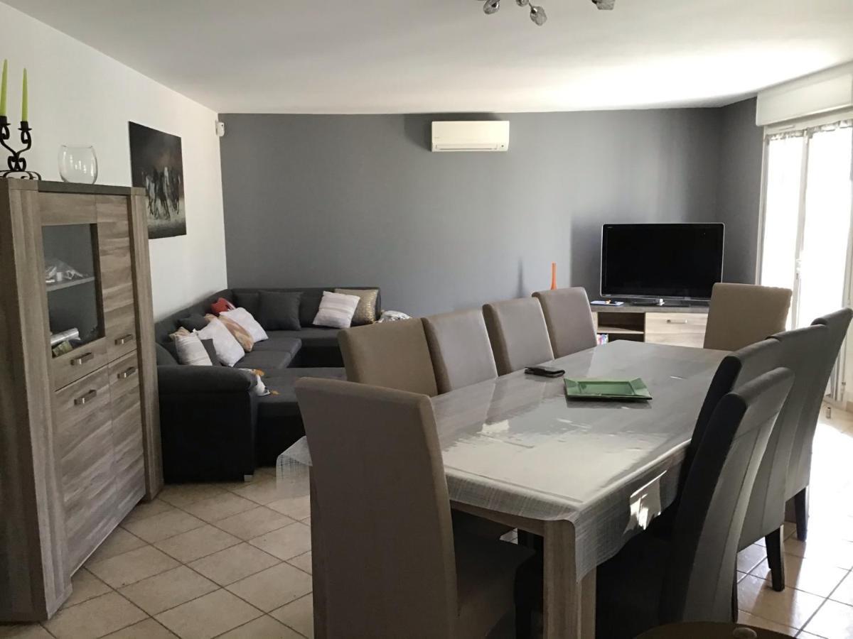 Maison de vacances10 pers piscine au calme 4 Etoiles Saint-Laurent-la-Vernède Extérieur photo