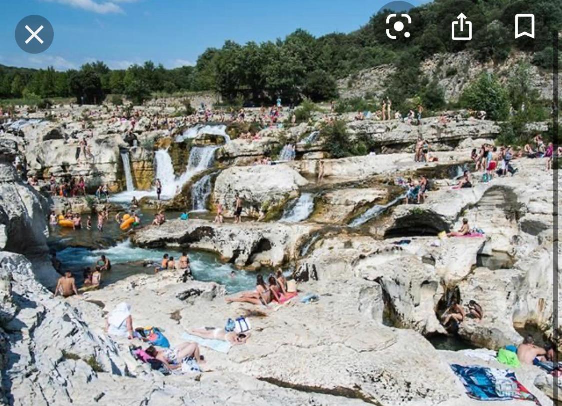 Maison de vacances10 pers piscine au calme 4 Etoiles Saint-Laurent-la-Vernède Extérieur photo