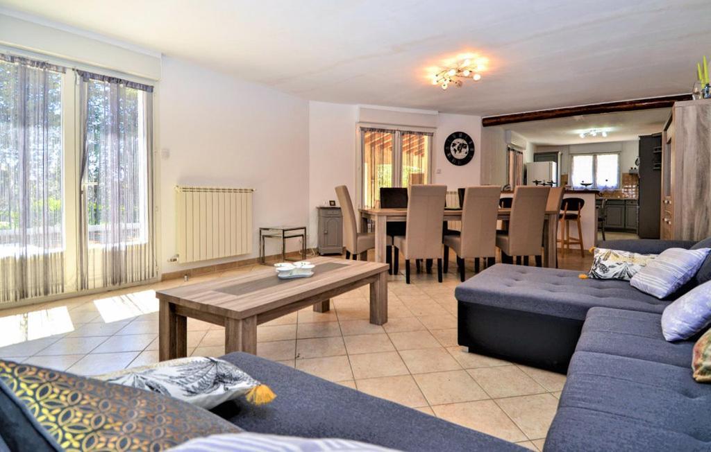 Maison de vacances10 pers piscine au calme 4 Etoiles Saint-Laurent-la-Vernède Extérieur photo