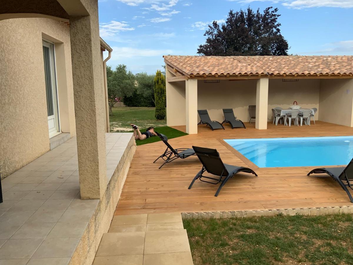 Maison de vacances10 pers piscine au calme 4 Etoiles Saint-Laurent-la-Vernède Extérieur photo